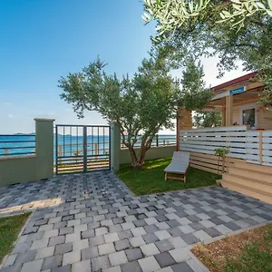 Kemp Camp Bepo, Pakoštane